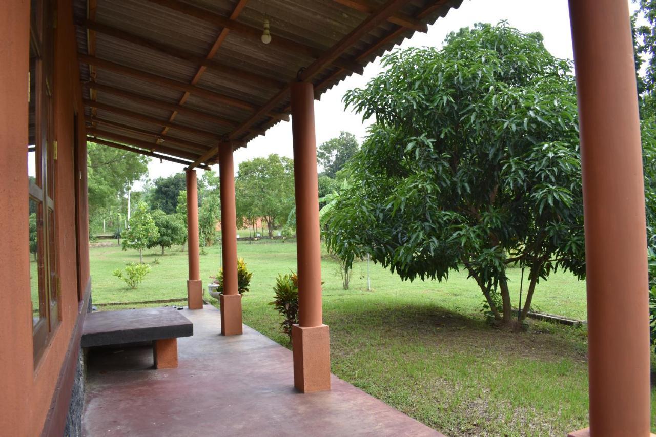 Nil Bawana Nature Resort Удавалаве Экстерьер фото