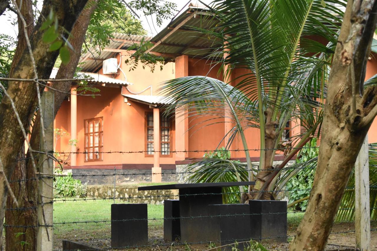 Nil Bawana Nature Resort Удавалаве Экстерьер фото